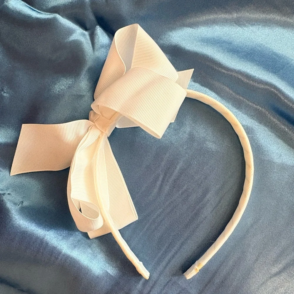 FREE WITH PURCHASE White Bow Headband